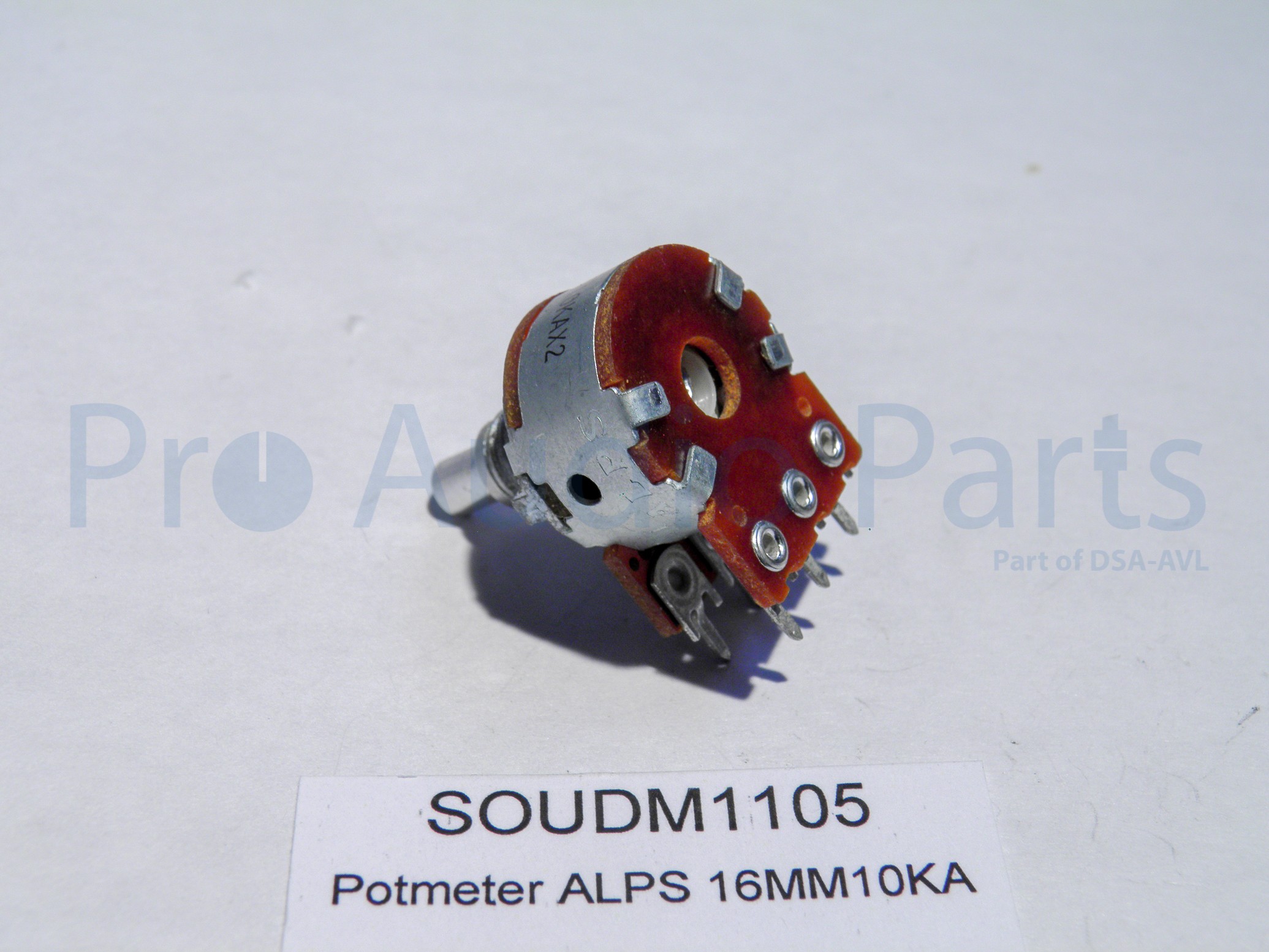 DM1105 - Potmeter 10KAx2 16MM D-Shaft (S) - Image 2