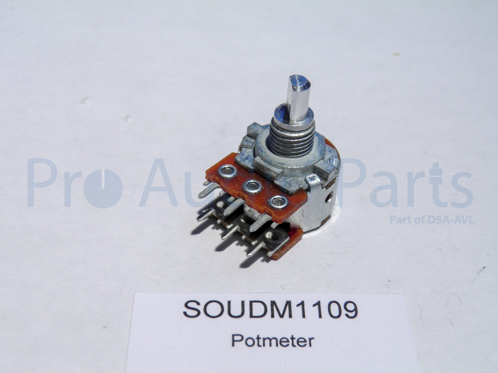 DM1109 - Potmeter 5KRDx2 16MM D-Shaft (S)