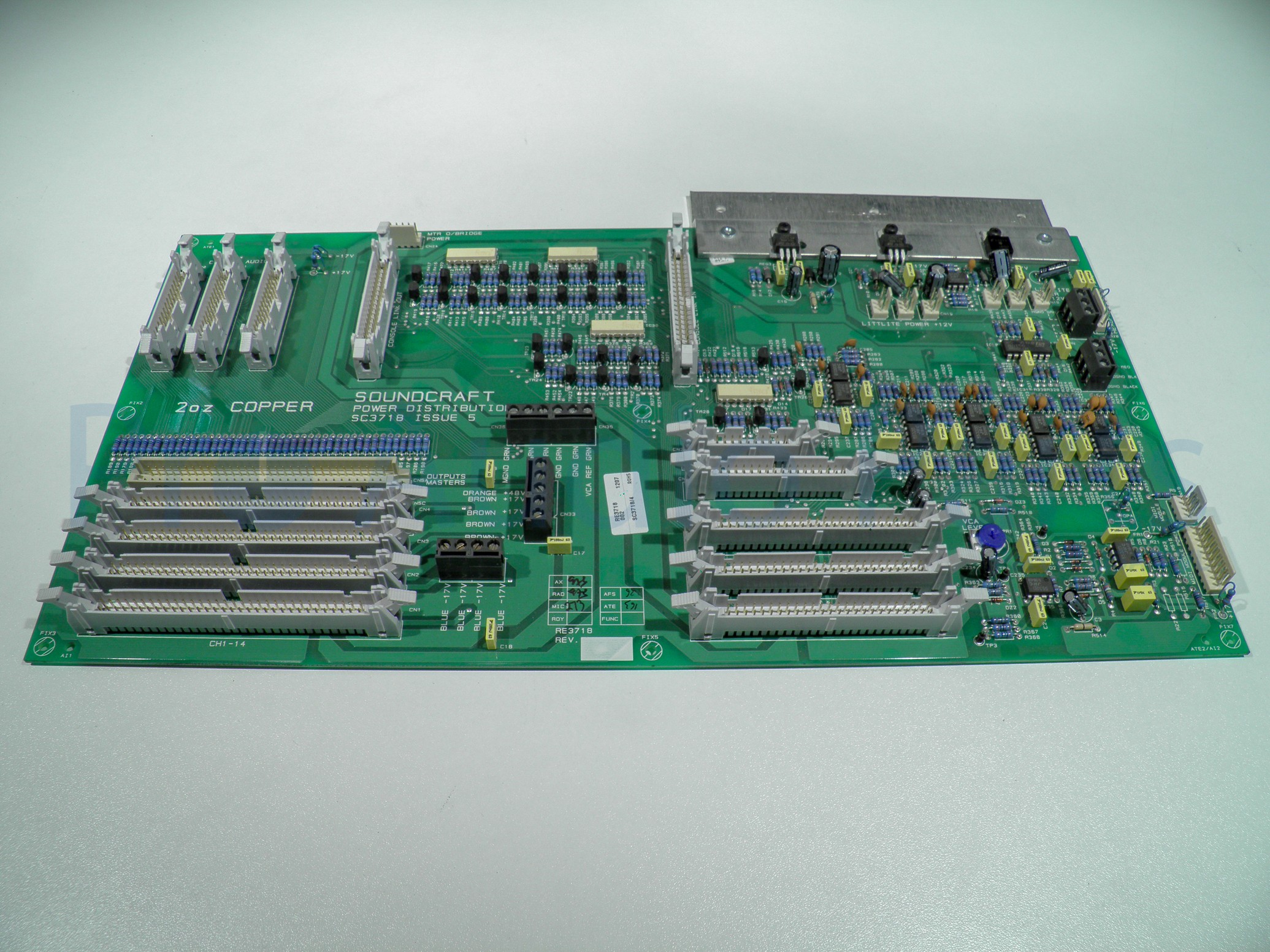 RE3718 - Image 3
