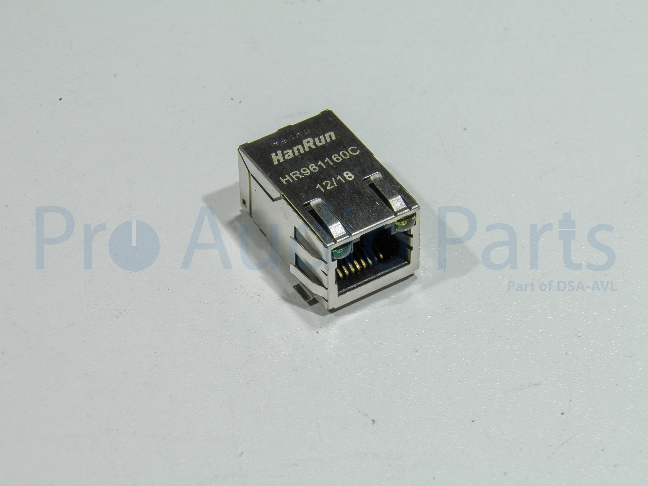 134712-1 - RJ45 W/magnetics