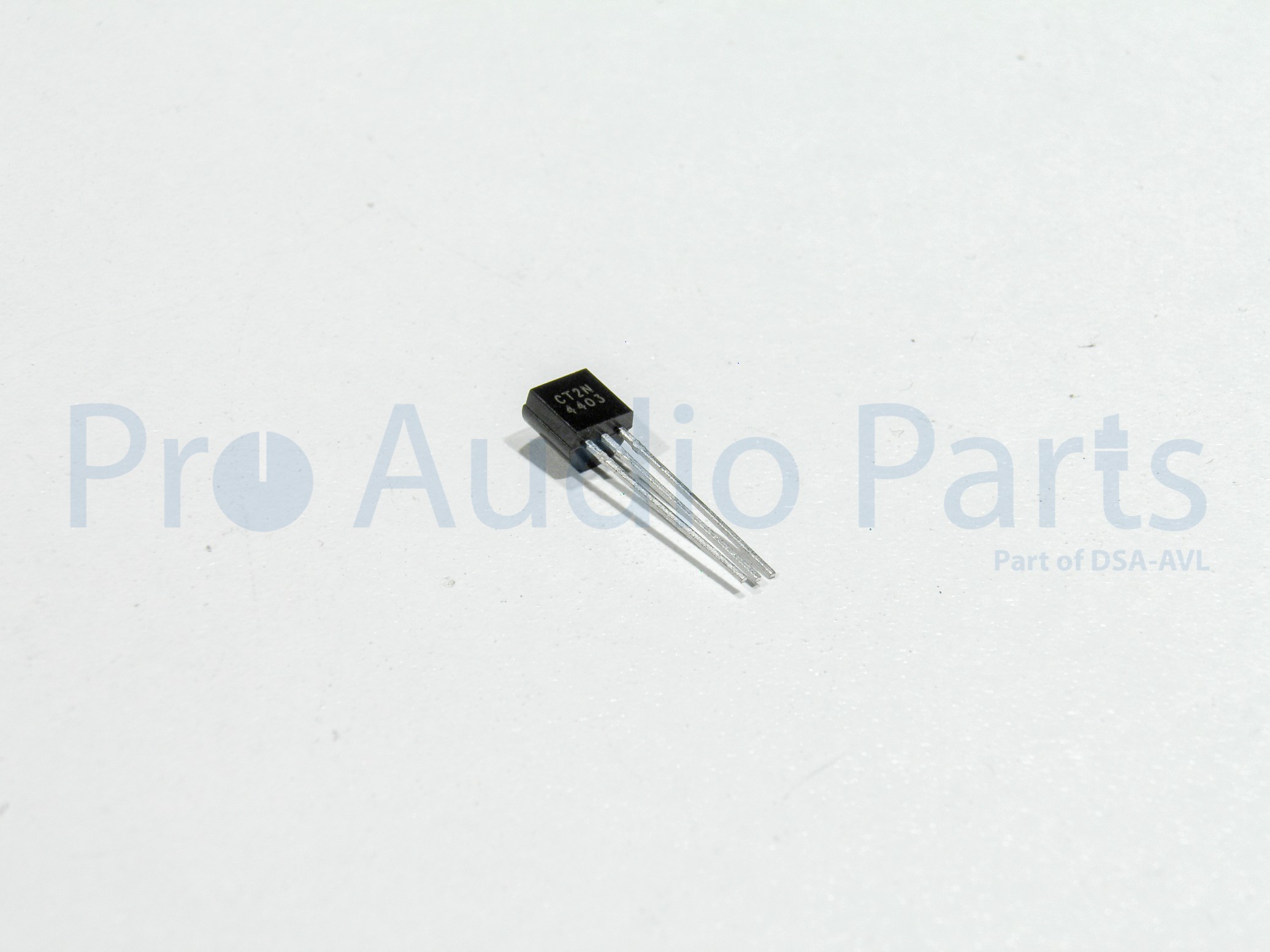 Transistor PNP 2N4403 Soundcraft/Bss/Crown partcode BD0329 o.a.  BSS, DPR-422, DPR-944, FCS-966