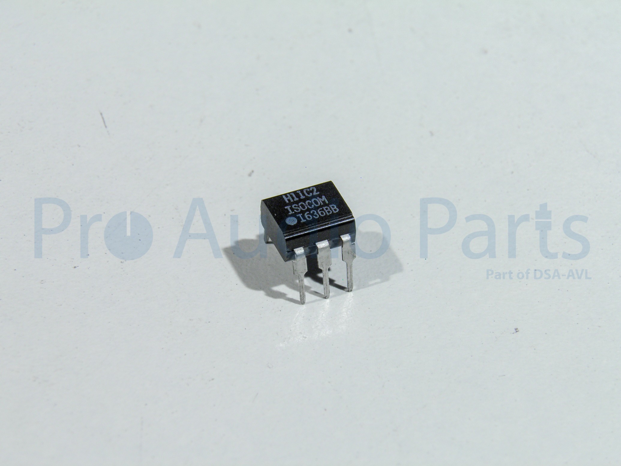 IC optocoupler H11C2 Crown part number C6411-0