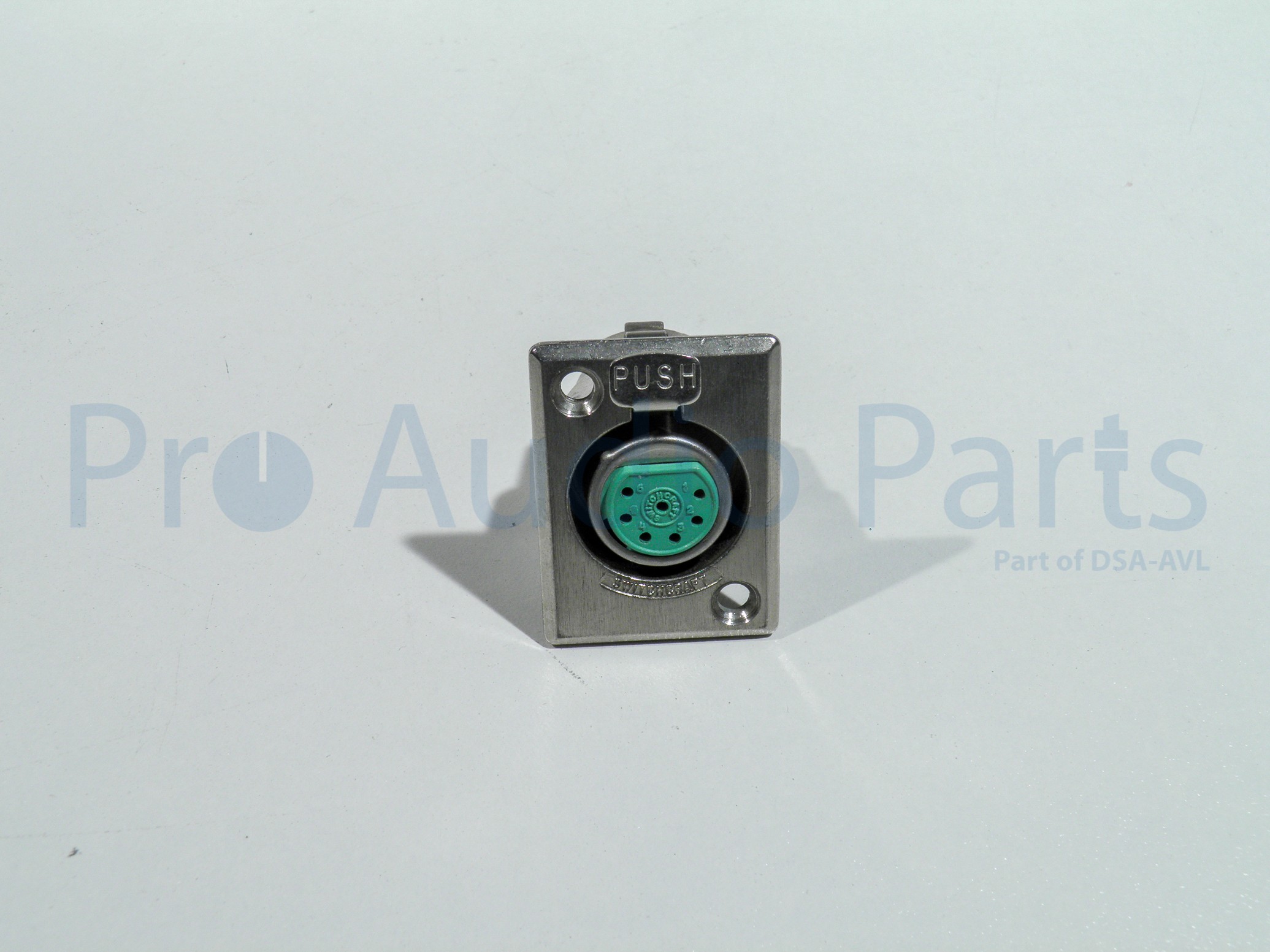 D7F - Switchcraft XLR 7P female chassis