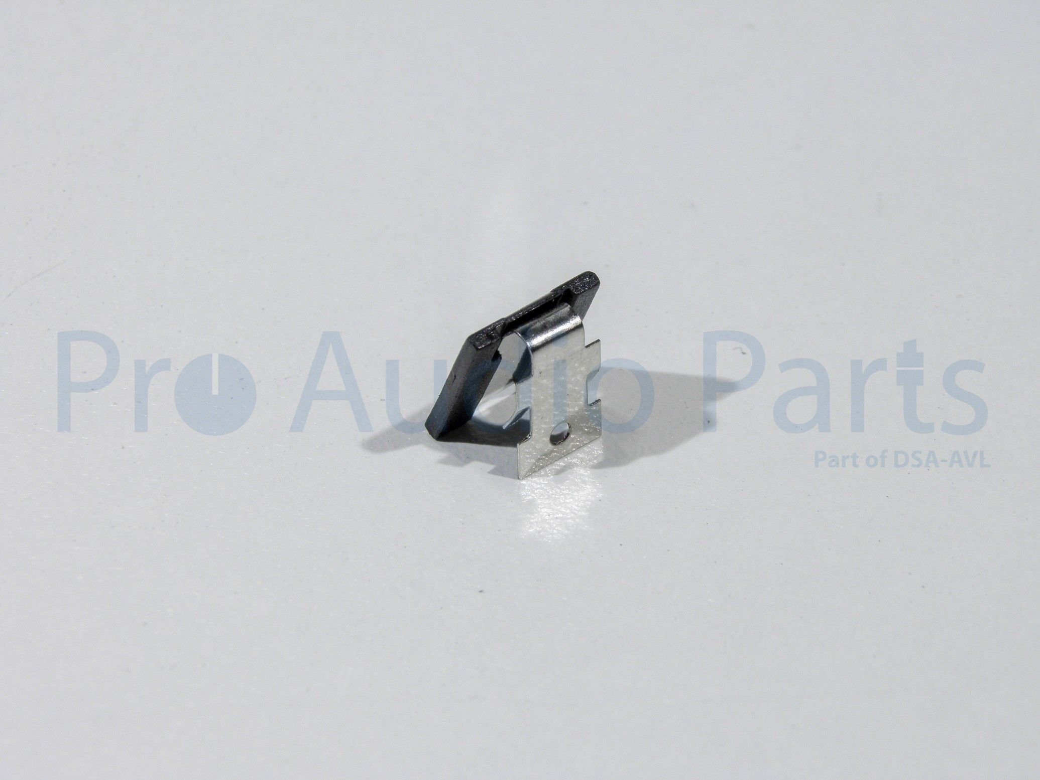 2932M0201 - AKG PT Battery Clip